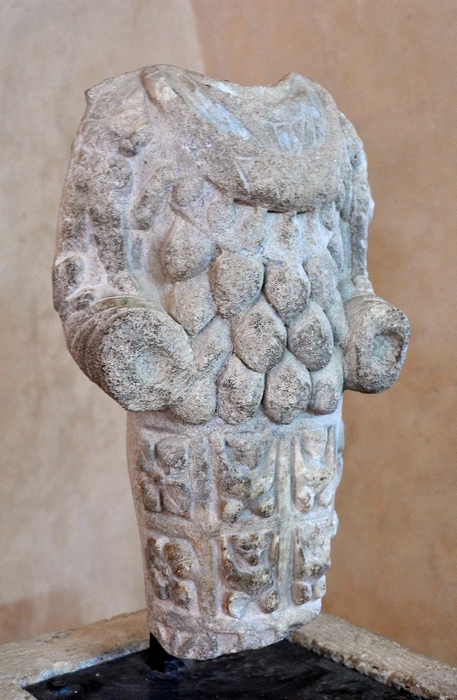 gadara_nymphaeum_artemis2