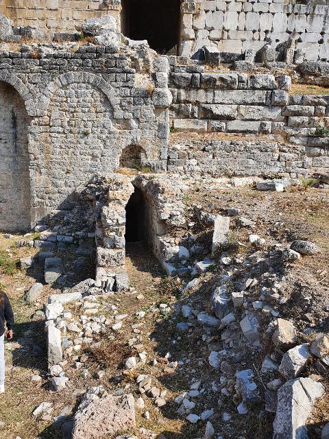 miletus_cave_5